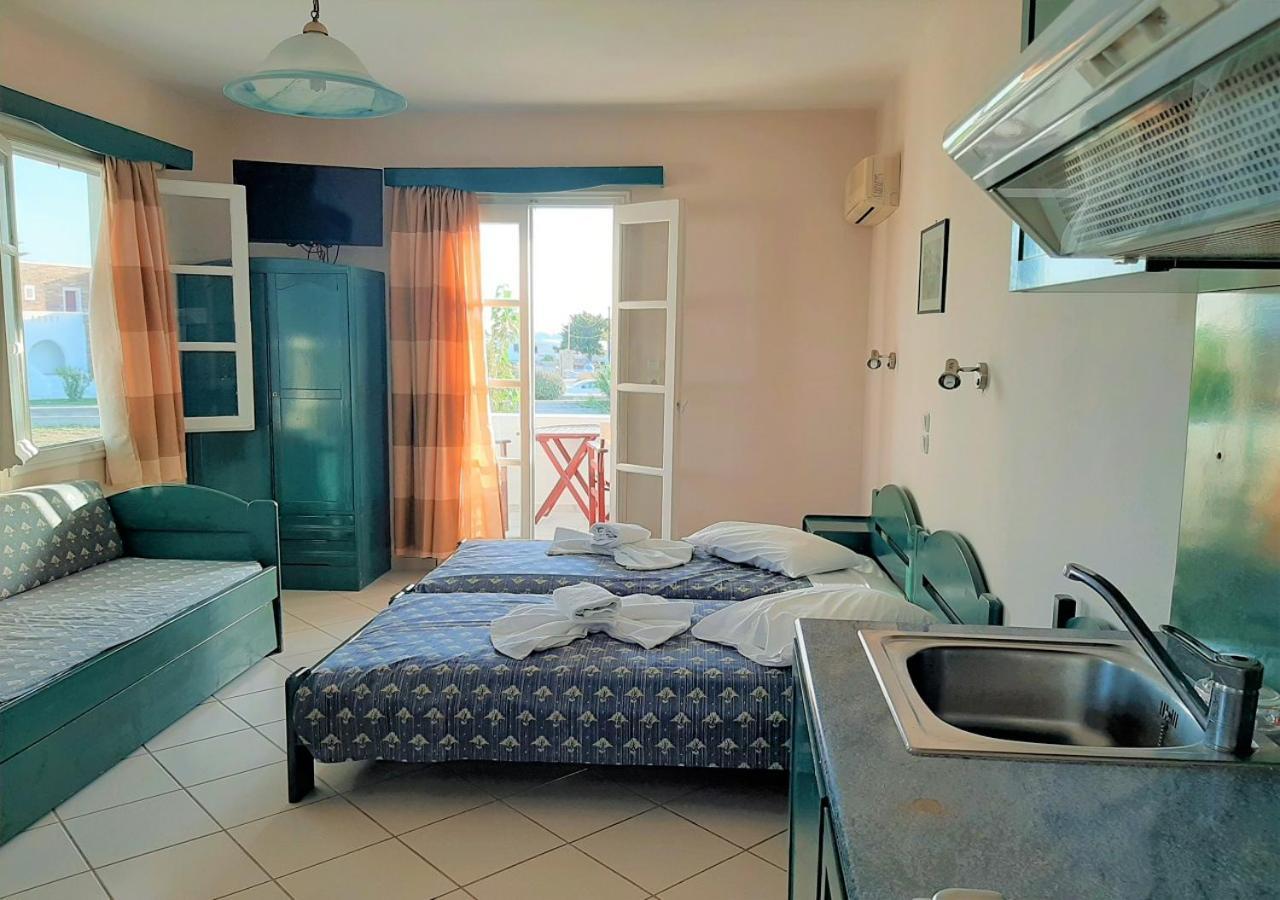 Joanna'S Rooms On The Beach Plaka  Ngoại thất bức ảnh