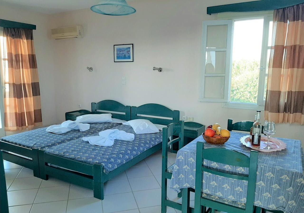 Joanna'S Rooms On The Beach Plaka  Ngoại thất bức ảnh