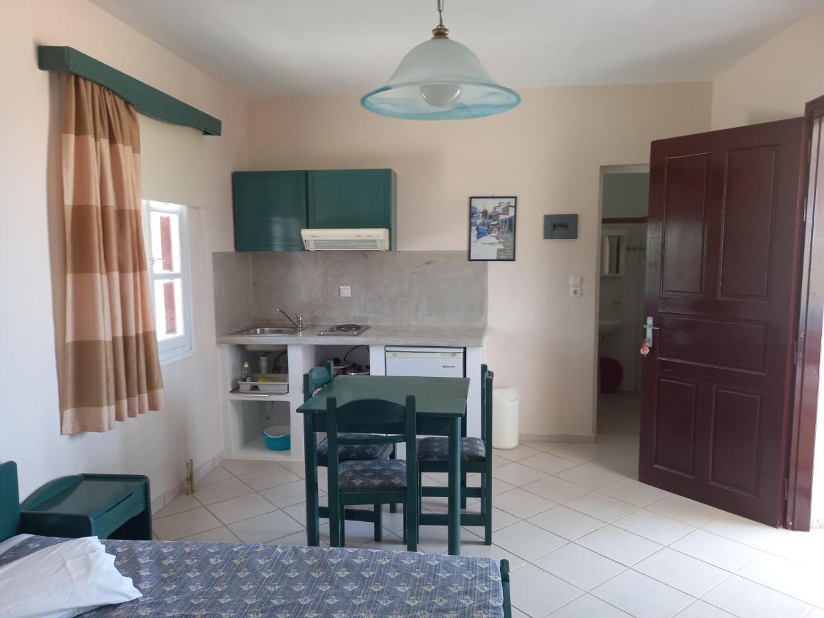 Joanna'S Rooms On The Beach Plaka  Ngoại thất bức ảnh