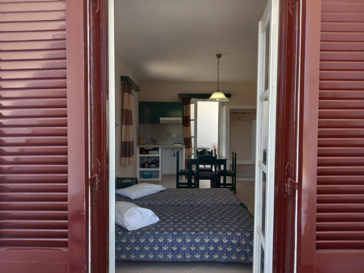 Joanna'S Rooms On The Beach Plaka  Ngoại thất bức ảnh