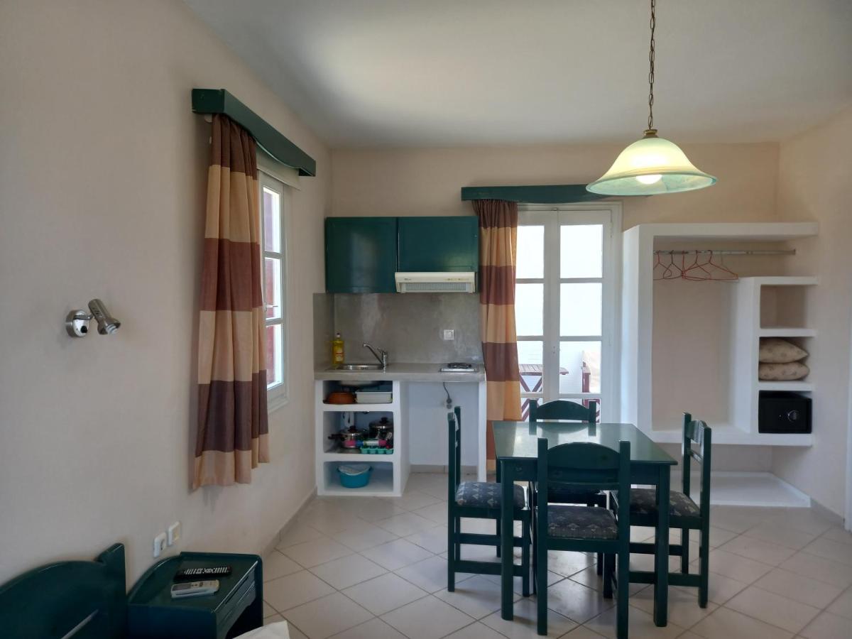 Joanna'S Rooms On The Beach Plaka  Ngoại thất bức ảnh