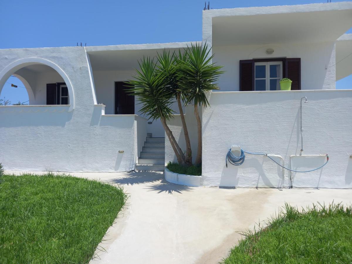 Joanna'S Rooms On The Beach Plaka  Ngoại thất bức ảnh
