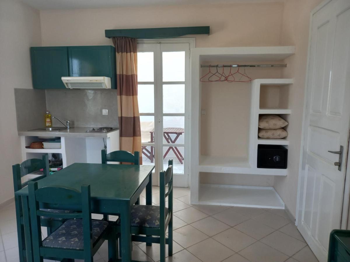 Joanna'S Rooms On The Beach Plaka  Ngoại thất bức ảnh